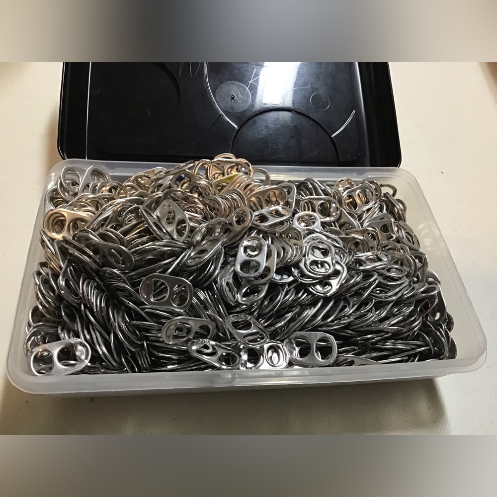 CAN TABS CRAFT SILVER TONE COLLECTORS 100+ - Picture 1 of 1